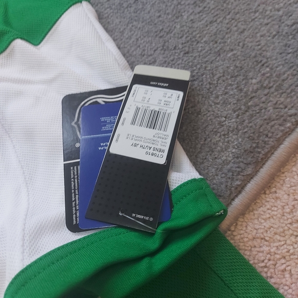 Adidas Auston Mathews St Pats size 50 - Picture 5 of 7